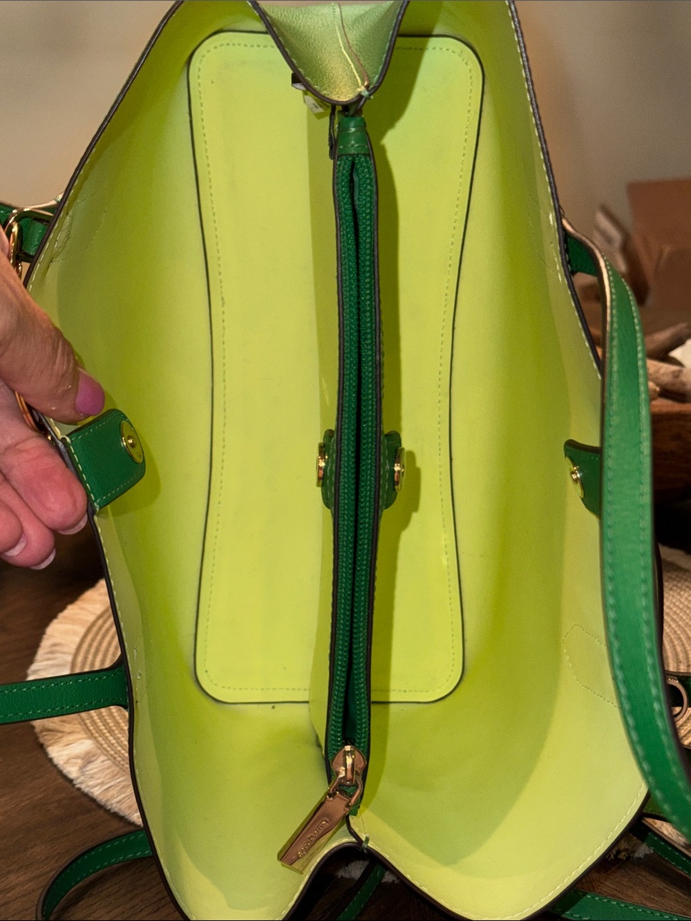 Kate Spade NY Bleeker Green Medium Tote Saffiano Leather/Strap & Floral Charm - Picture 4 of 9